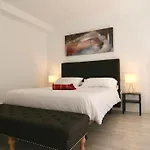 En Un Edificio Senorial: Duplex Totalmente Nuevo.