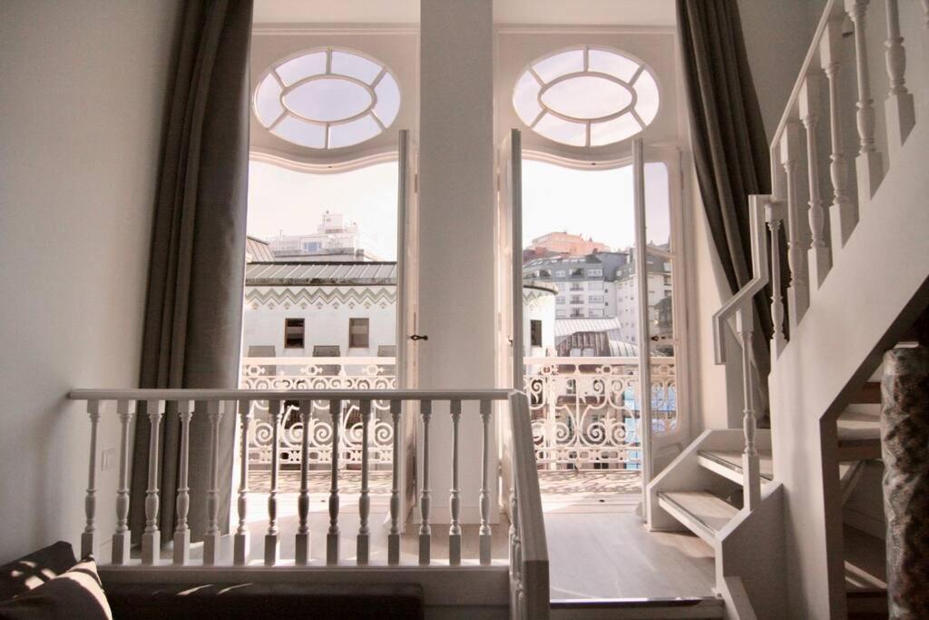 En Un Edificio Senorial: Duplex Totalmente Nuevo. *